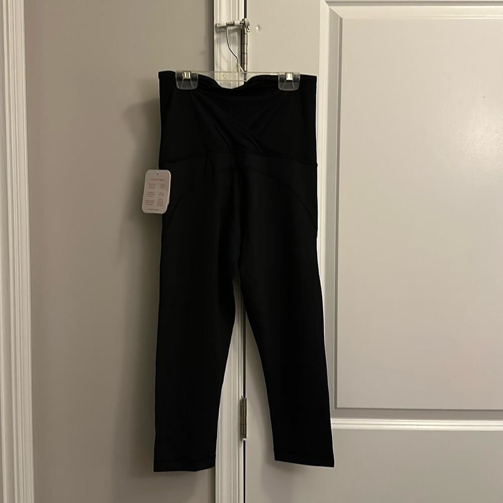 NWT Isabel maternity leggings